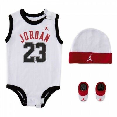 BRAND NEW Nike Air Jordan 3-Piece Set Newborn